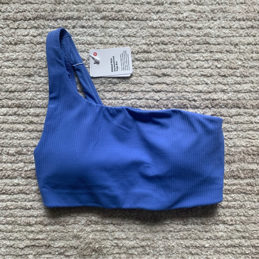 Lululemon Ribbed Nulu Asymmetrical Yoga Bra Blue NWT Size 4